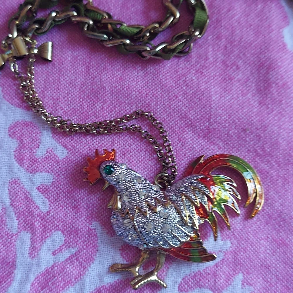 Betsey Johnson FARMHOUSE ROOSTER NECKLACE - Picture 9 of 12